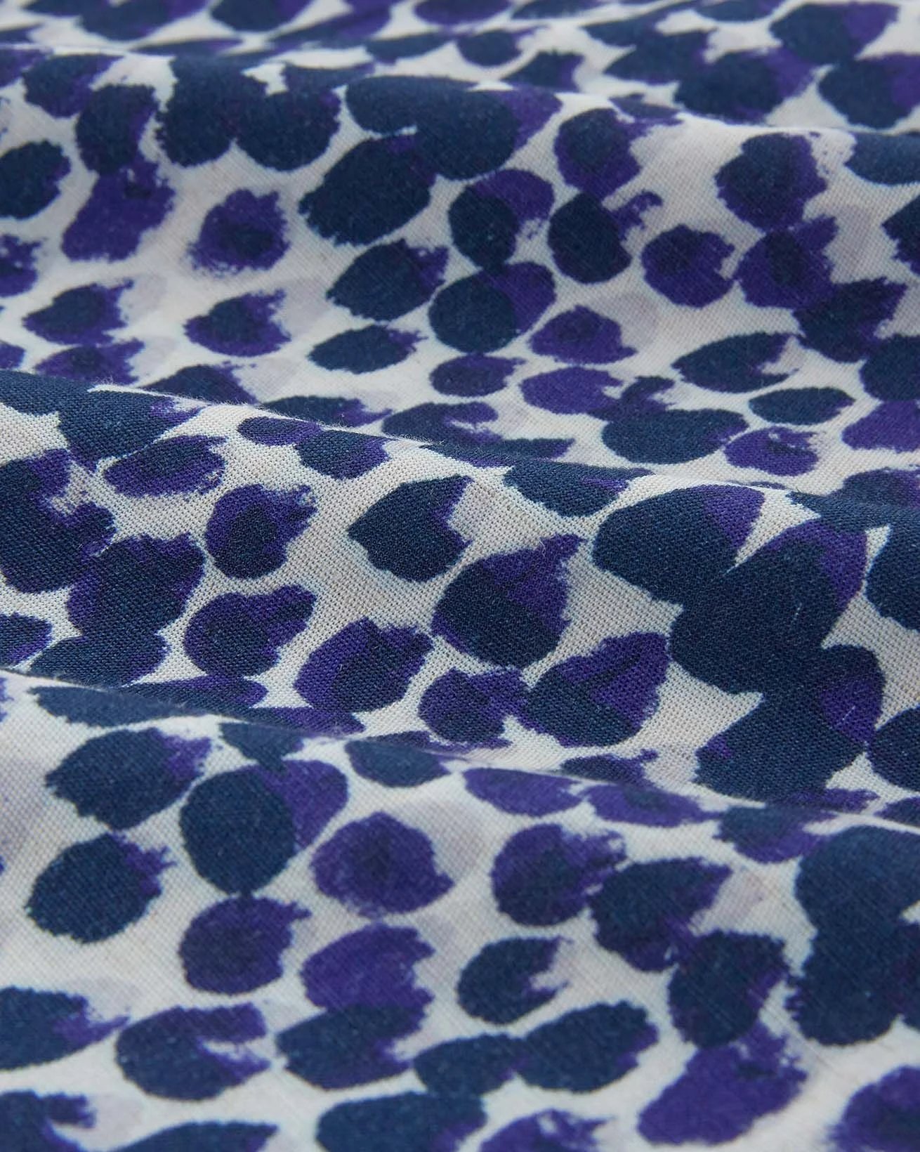 Short Sleeve Knee Length Shift Dress 8 Short Sleeve Knee Length Shift Dress - Image 6