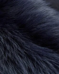 Toscana Trim Longline Vest -Celtic & Co 181042