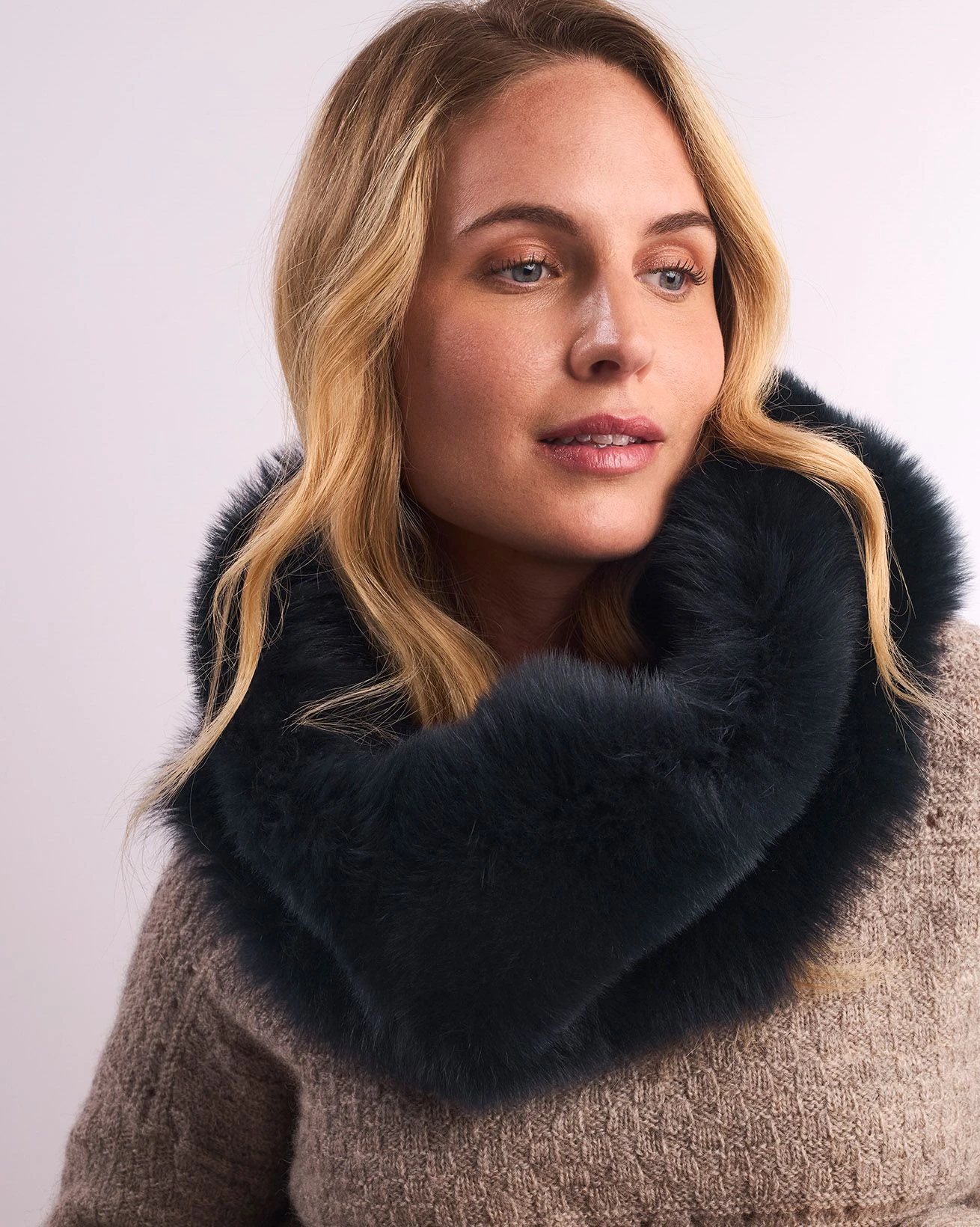 Toscana Snood 5 Toscana Snood - Image 3