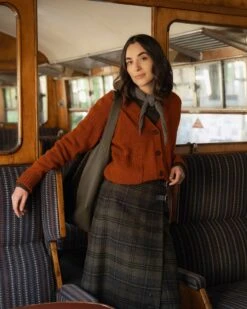 Donegal Boxy V Neck Cardigan