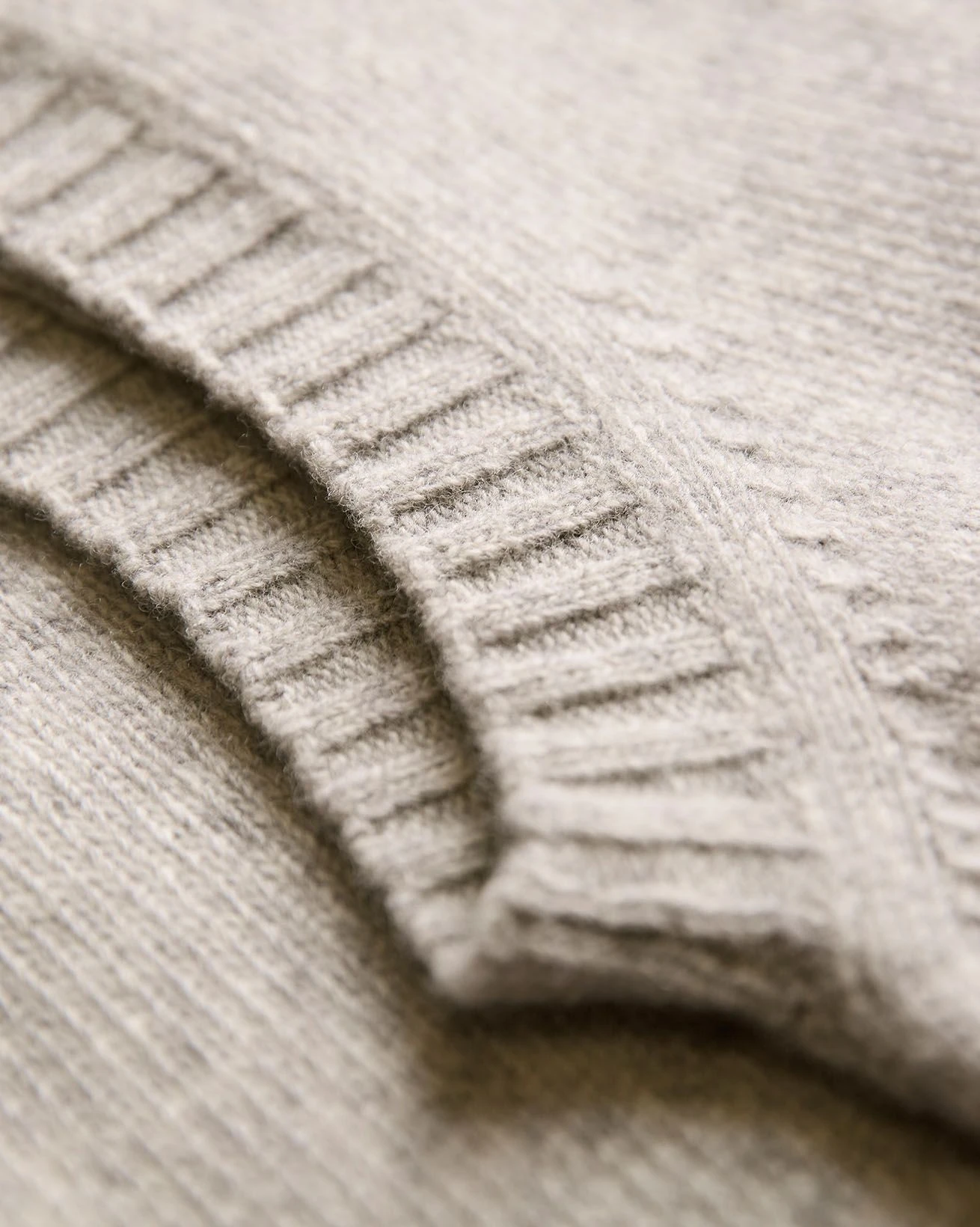 Lambswool Waistcoat 6 Lambswool Waistcoat - Image 4