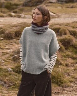 Woolly Funnel Neck Top