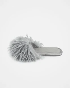 Yeti Slides -Celtic & Co 66909